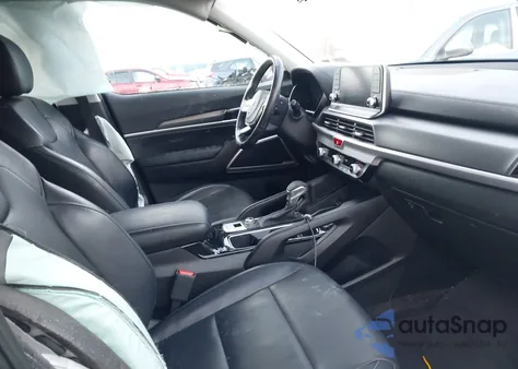 2020 Kia Telluride Lx z USA, uszkodzony, nr VIN 5XYP2DHC9LG055382